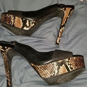 Snakeprint Trim Slingback Stilettos 8 1/2 B